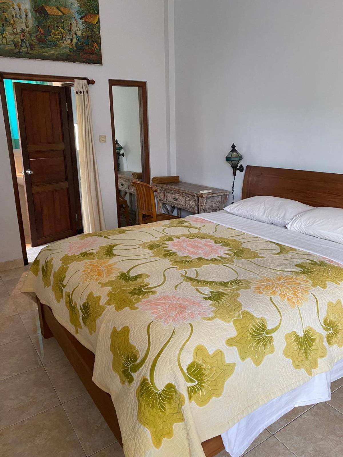 Ogek Home Stay Убуд Номер фото