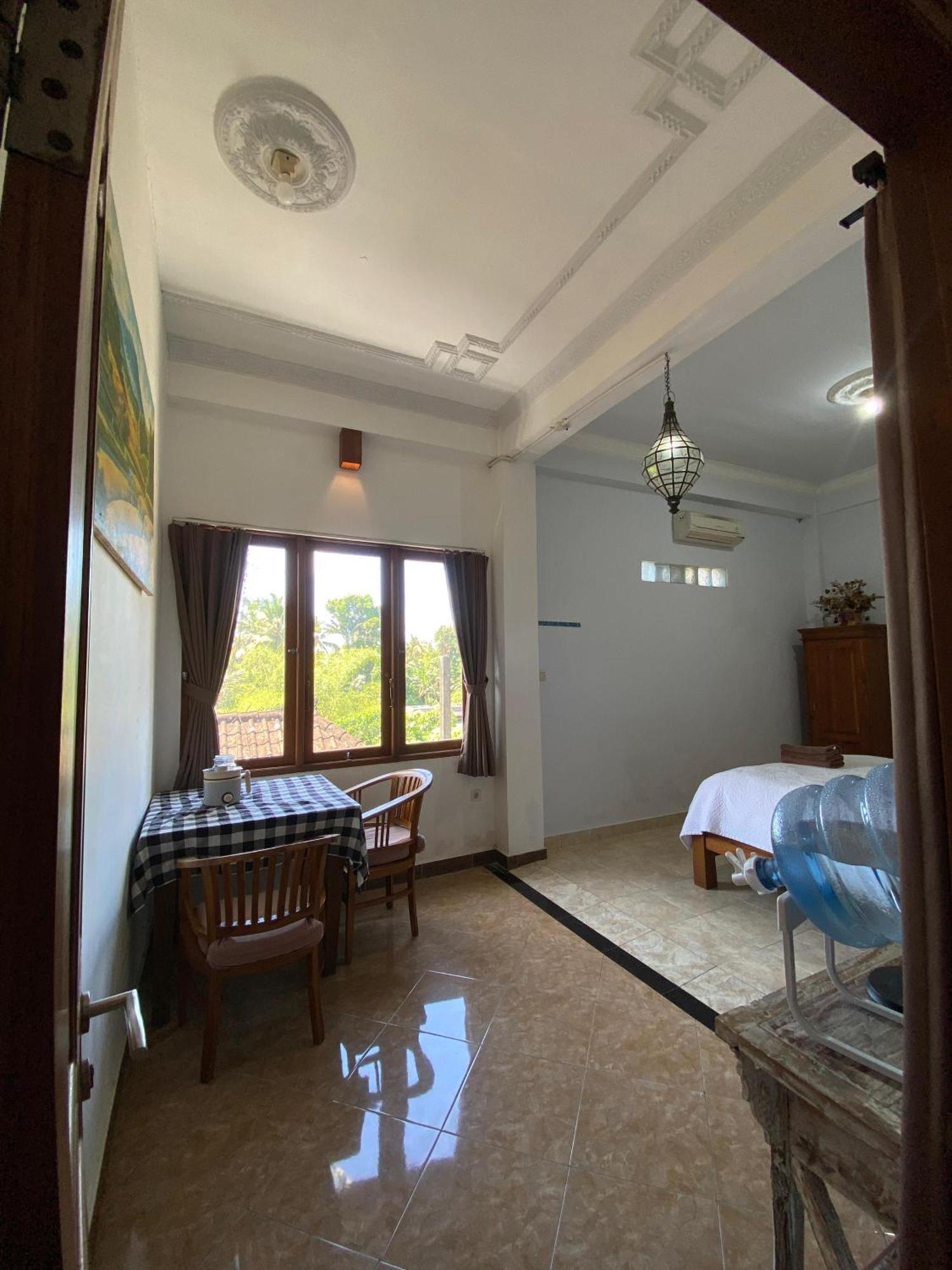Ogek Home Stay Убуд Экстерьер фото