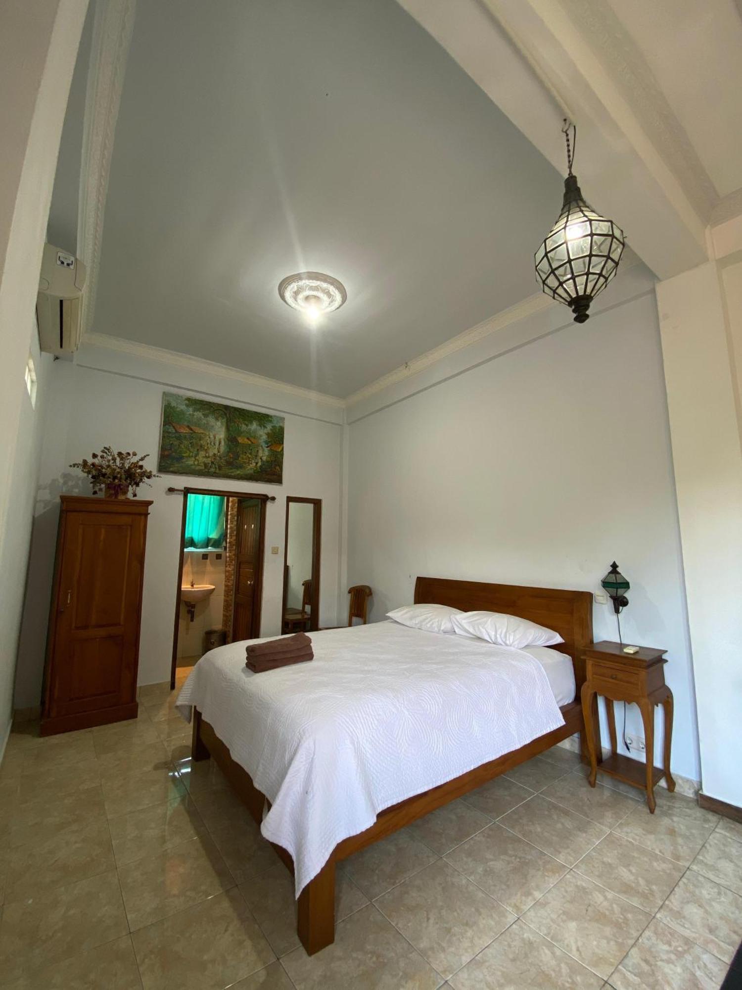 Ogek Home Stay Убуд Экстерьер фото